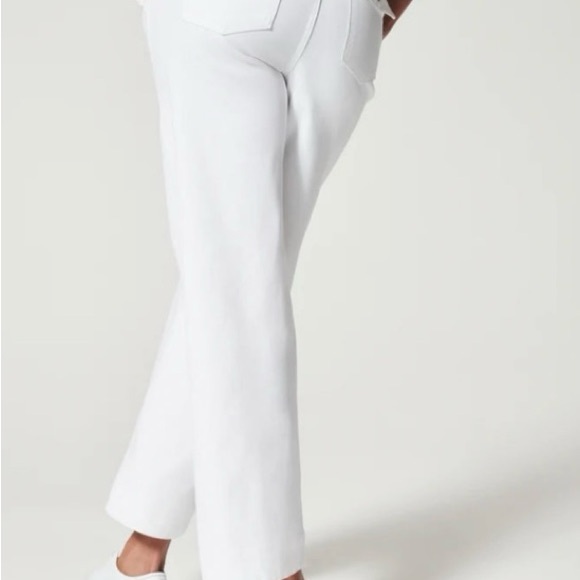 Spanx Stretch Twill Cropped Pants - Picture 10 of 14